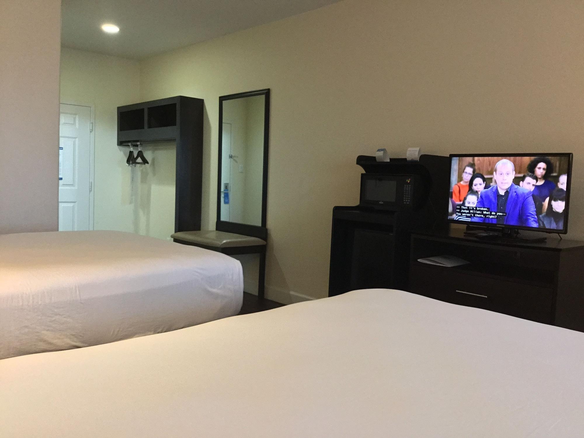 Days Inn & Suites By Wyndham Galveston West/Seawall Buitenkant foto