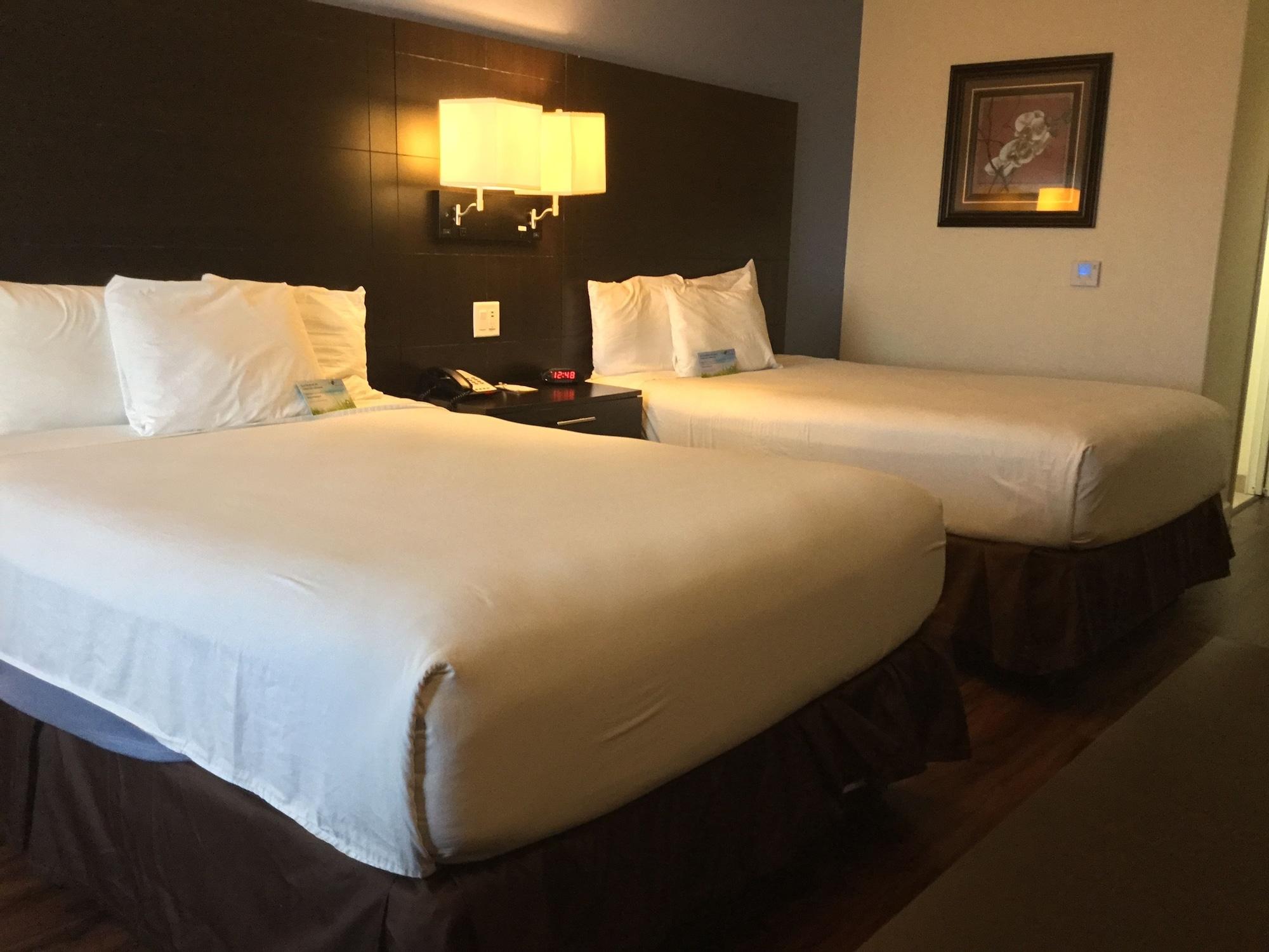 Days Inn & Suites By Wyndham Galveston West/Seawall Buitenkant foto