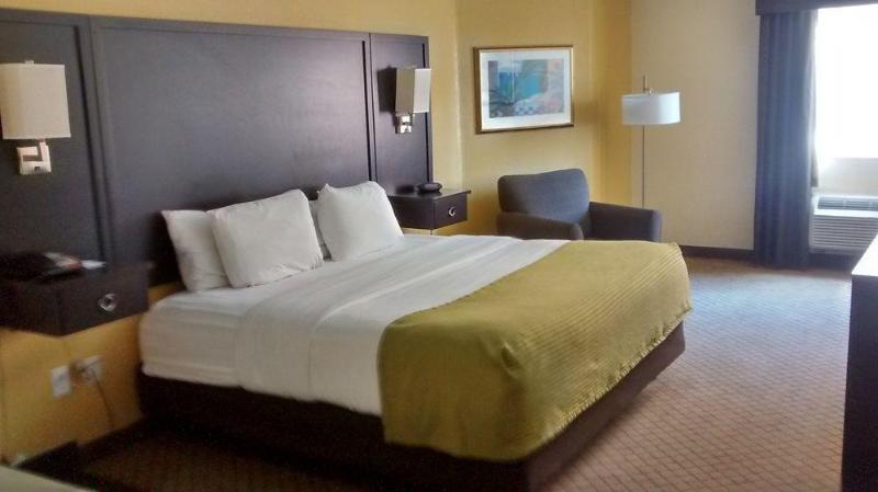 Days Inn & Suites By Wyndham Galveston West/Seawall Buitenkant foto