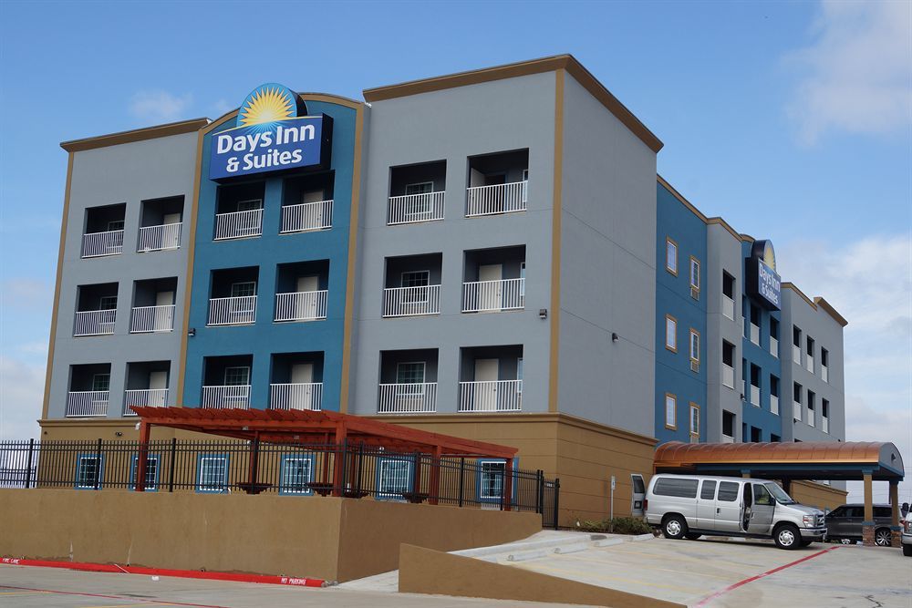 Days Inn & Suites By Wyndham Galveston West/Seawall Buitenkant foto