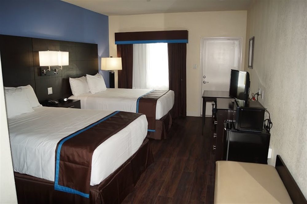 Days Inn & Suites By Wyndham Galveston West/Seawall Buitenkant foto
