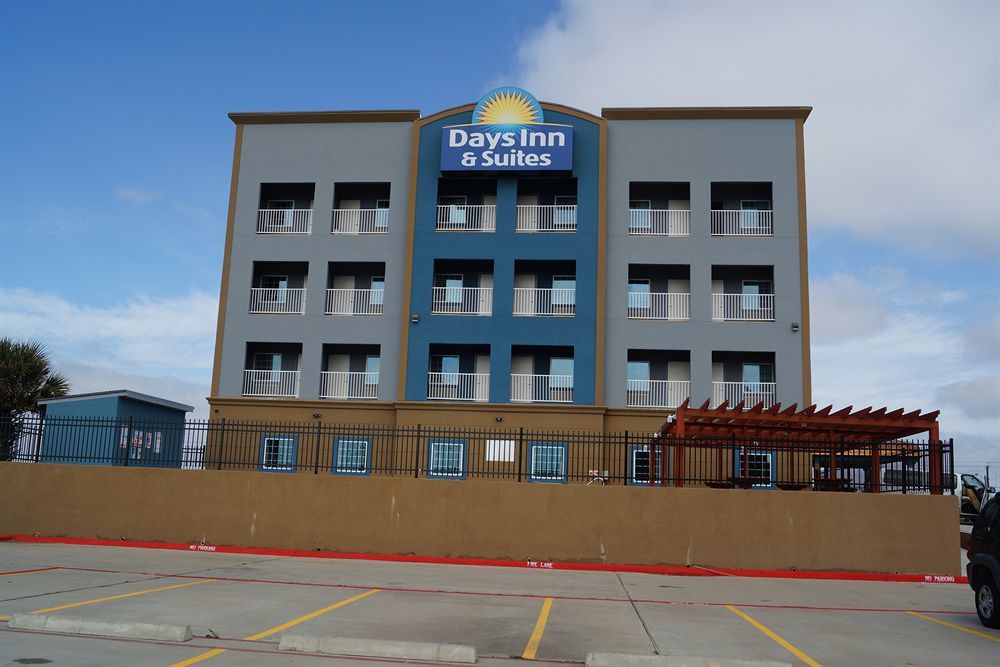 Days Inn & Suites By Wyndham Galveston West/Seawall Buitenkant foto